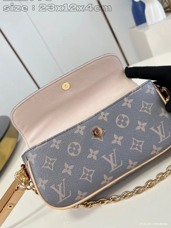 Official oldcobbler Ivy-23.5*12*4.3cm Wallet VUITTON on LOUIS Chain 0708